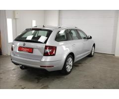 Škoda Octavia 1,6 TDI 85kW Ambition Combi - 6