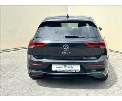 Volkswagen Golf 1,5 TSi Life PLUS 1.ČR black - 19