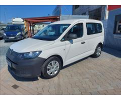 Volkswagen Caddy 2,0 TDI 7míst S.KNIHA - 6