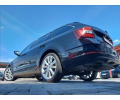 Škoda Octavia 2,0 TDI DSG Style 1.MAJITEL S.KNIHA - 52