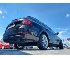 Škoda Octavia 2,0 TDI DSG Style 1.MAJITEL S.KNIHA - 53