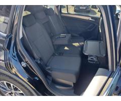 Volkswagen Tiguan Allspace 2,0 TSI DSG 4Motion S.KNIHA - 24