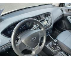 Hyundai i20 1,2 i Family Plus ČR S.KNIHA - 34