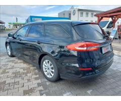 Ford Mondeo 2,0 TDCI AUT TITANIUM S.KNIHA - 9