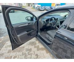 Ford Mondeo 2,0 TDCI AUT TITANIUM S.KNIHA - 12