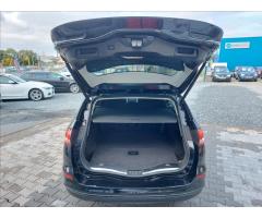 Ford Mondeo 2,0 TDCI AUT TITANIUM S.KNIHA - 17