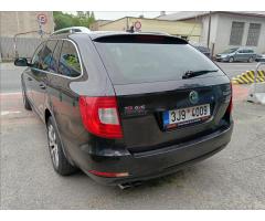 Škoda Superb 2,0 TDI CR DPF 125kW 4x4 Elegance Combi - 8