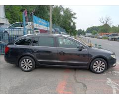 Škoda Superb 2,0 TDI CR DPF 125kW 4x4 Elegance Combi - 13