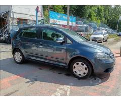 Volkswagen Golf Plus 1,9 TDi Goal - 15