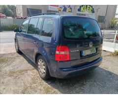 Volkswagen Touran 1,9 TDi Conceptline - 10