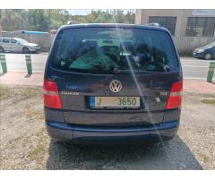 Volkswagen Touran 1,9 TDi Conceptline - 11