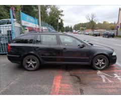 Škoda Octavia 2,0 TDI PD Elegance Combi - 14