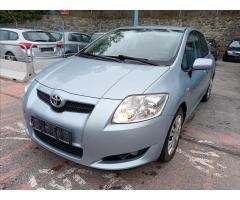 Toyota Auris 1,6 VVT-i Terra Cool - 3