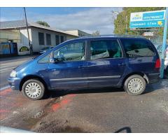 Volkswagen Sharan 1,9 TDI 4Motion Sportline Business - 6