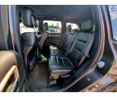 Jeep Grand Cherokee 3,0 L V6 CRD 250k Overland 4WD,DPH,nové CZ - 12