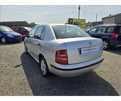 ŠKODA SUPERB COMBI 2.0TDI 140 LAURIN&K 4X4 DSG 7ST