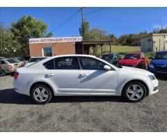 Škoda Octavia 1,6 TDi 85KW Ambiente - 8