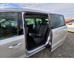 Volkswagen Sharan 2,0 TDI 130kW Highline DSG,webasto - 11