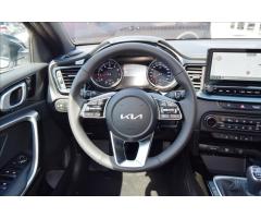 Kia Ceed 1.5 T-GDI EDICE 30 - 6