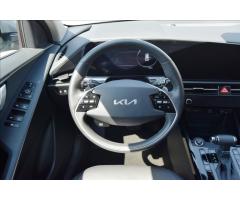 Kia Niro 1,6 GDI HEV STYLE DCT - 6