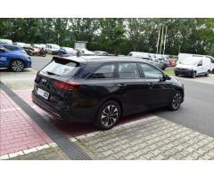 Kia Ceed SW 1,5T-GDI SPIN - 3