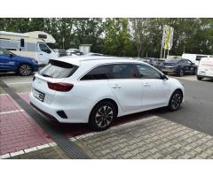 Kia Ceed SW 1,5 TGDI TOP 7DCT - 3