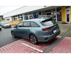 Kia Ceed SW 1,5T-GDI SPIN - 11