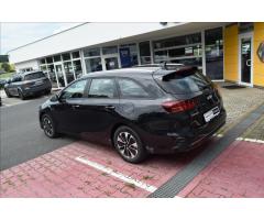 Kia Ceed SW 1,5T-GDI SPIN - 11