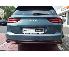 Kia Ceed 1,5 T-GDI 7DCT SPIN - 12