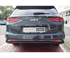 Kia Ceed SW 1,5 T-GDI TOP 7DCT - 12