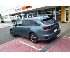 Kia Ceed SW 1,5 TGDI TOP 7DCT - 13