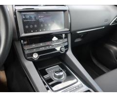 Jaguar F-Pace 2,0 20d 132kW AWD AUTOMAT - 21