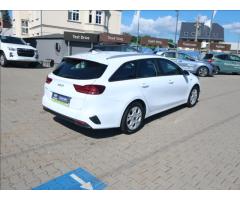 Kia Ceed 1,5 T-GDI 118kW KLIMA ČR  SW - 7