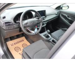 Hyundai i30 1,5 T-GDI 117kW MHEV Smart  WG - 9