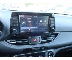 Hyundai i30 1,5 DPi 81kW Smart digKLIMA  HB - 18