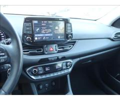 Hyundai i30 1,5 DPi 81kW Smart digKLIMA  HB - 22