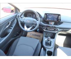 Hyundai i30 1,5 DPi 81kW COMFORT  WG - 17