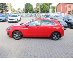 Hyundai i30 1,5 DPi 81kW Smart digKLIMA  HB - 4