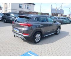 Hyundai Tucson 2,0 CRDI 100kW STYLE 4x4 TAŽNÉ - 7