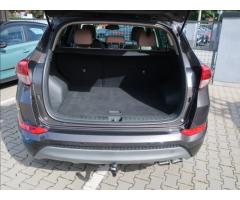 Hyundai Tucson 2,0 CRDI 100kW STYLE 4x4 TAŽNÉ - 33