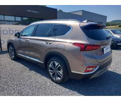 Hyundai Santa Fe 2,2 CRDi 8AT 4WD STYLE PR PNM - 6