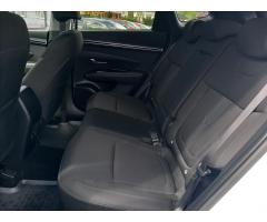 Hyundai Tucson 1,6 CRDi MT SMART NAVI - 21