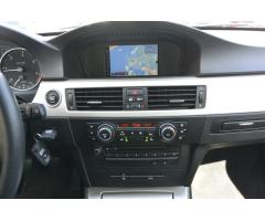 BMW Řada 3 2.0d Touring - 22