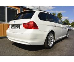 BMW Řada 3 2.0d Touring - 52