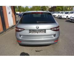 Škoda Superb 2.0 TDI 140kW 4x4 Ambition Com - 6