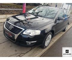 Volkswagen Passat 2.0TFSi/2007/110KW,2MAJ,S.KNIH - 12