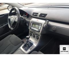 Volkswagen Passat 2.0TFSi/2007/110KW,2MAJ,S.KNIH - 30