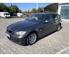 BMW Řada 3 2,0 320d Touring - 1