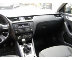 Škoda Octavia 1,6 TDI CR DPF Ambition Combi - 18