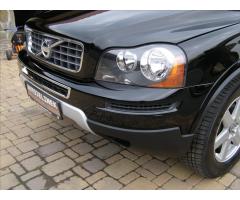 Volvo XC90 2,4 D5 AWD L R-Design Auto  7mist 2x AL kola - 9